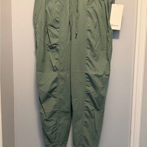 lululemon athletica Men's Olive Joggers
